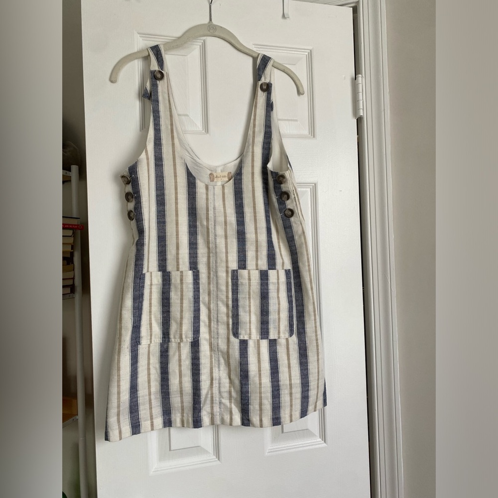 Altar’s State Overall Dress